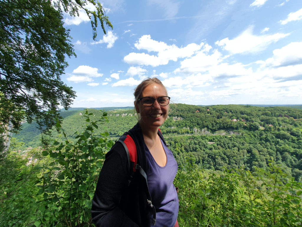 ' 产 ' 0 、 才
' ' 0 “ 斗 0 砀 ,
多 0 矽
, 彡 刁 , 少 了 00 《 ,