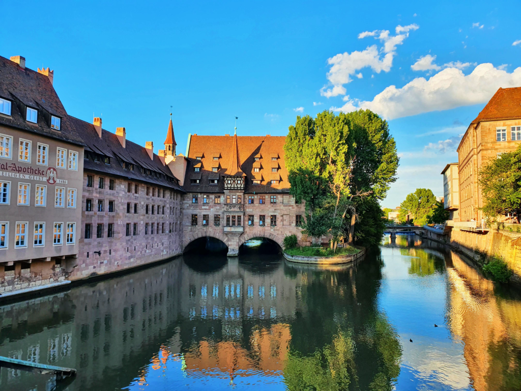 توس:
ن
وووقمة
w"
بي lit[!ülürnn WB
11لازلإي لالا
1*0)3!3
.10-
ش ررة
وت